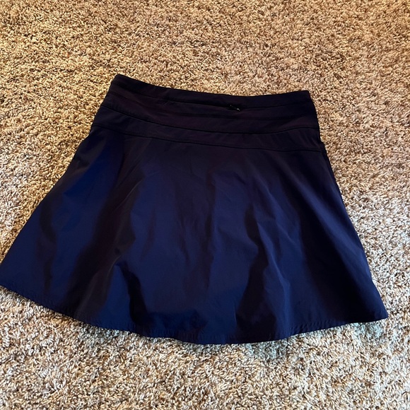 Athleta navy tennis skirt size 4 - Picture 2 of 3